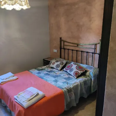 Entrecastanos 3*